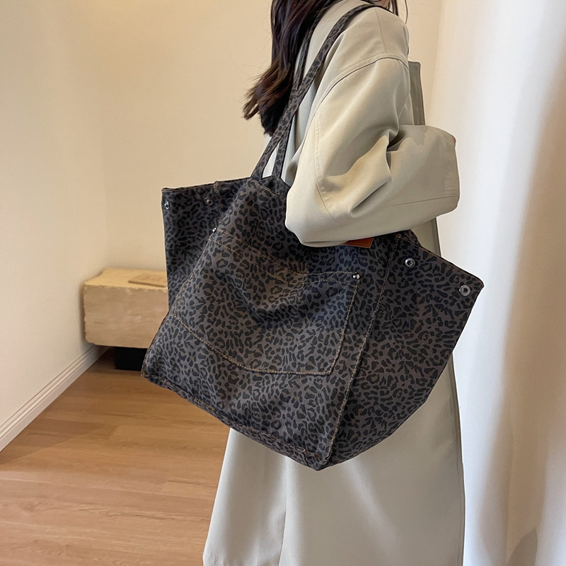 Vintage Fashion Shop - レオパード柄トートバッグ ヴィンテージキャンバスショルダーバッグ ファッション大容量ハンドバッグ 学校 仕事 ショッピング用