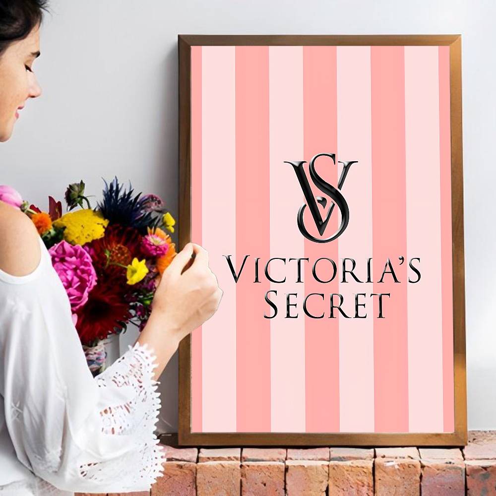 V-Victorias-Fashion-S-Secret ヴ - Vintage Vogue Fashion Poster のレビューと価格