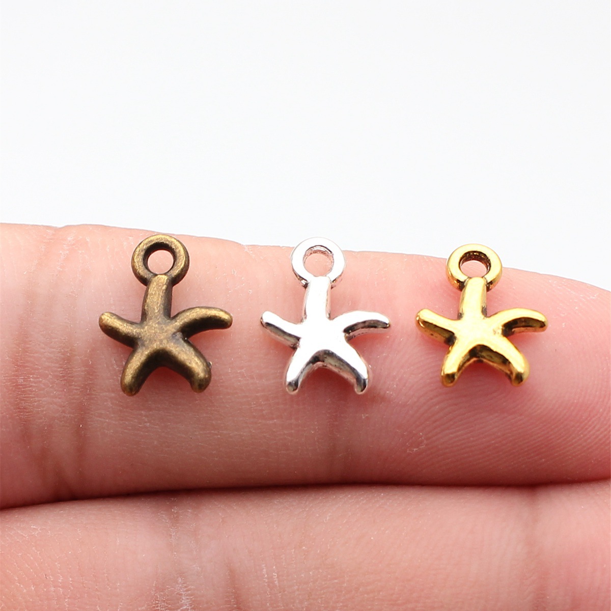 WYSIWYG 20個入り 12x10mm 3色 アンティー - Vintage Fashion Tumblr のレビューと価格